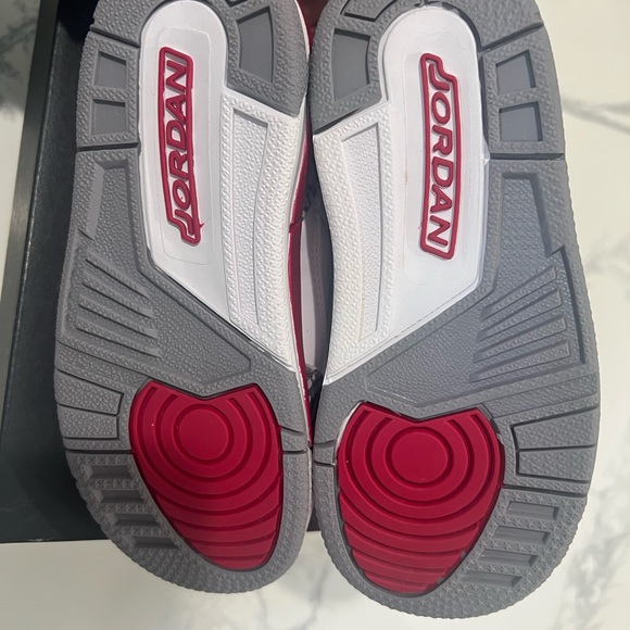 NIKE AIR JORDAN 3 RED WHITE ELEPHANT KID TODDLER 9 NEW BOX HOT FASHION FIRE RED - Picture 5 of 5
